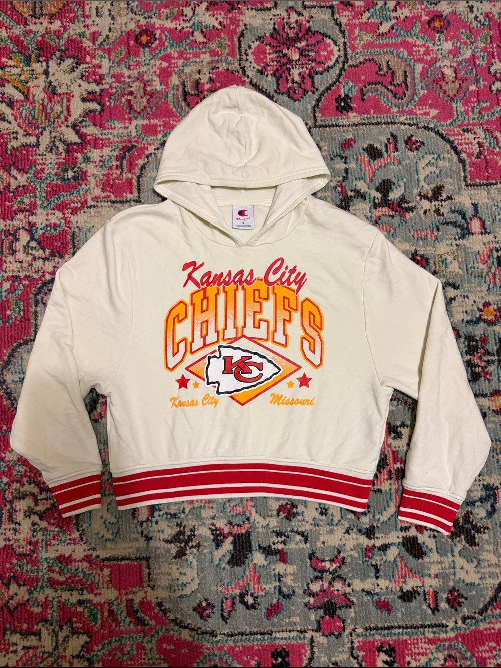 Champion Kansas City Chiefs Hoodie Cream Red Cropped NFL Sweatshirt - Small